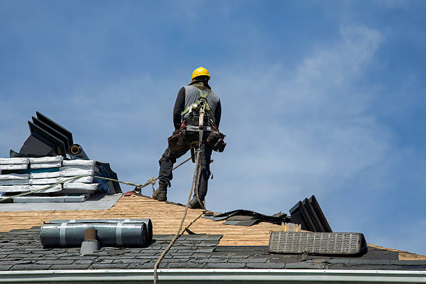 Professional Gutter Installation technician working in Indianola, MS